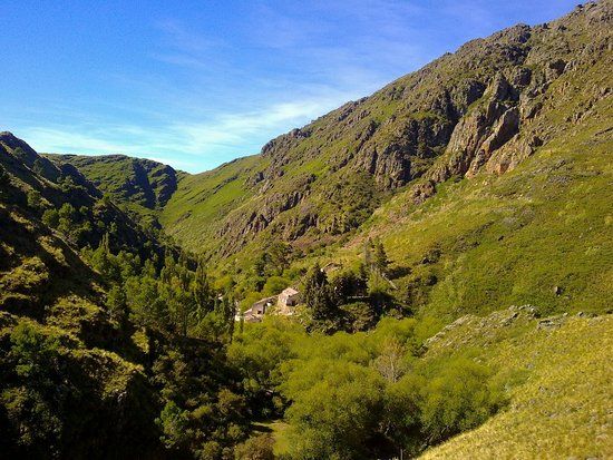 el Cerro Aspero Pueblo Escondido