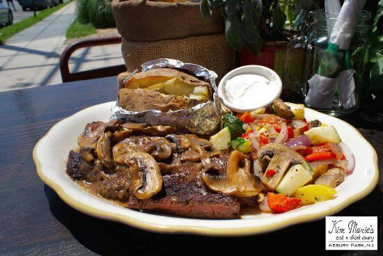 Kim Marie's Eat n Drink Away