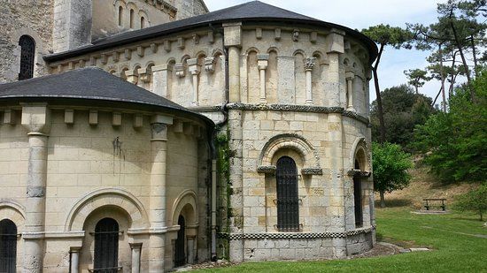 Basílica de Notre-Dame de la Fin des Terres