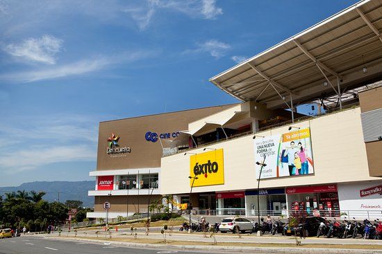 Delacuesta Centro Comercial