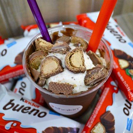 Bocagrande Shakin' Milkshake & Smoothie Bar