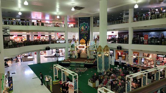 Centro Comercial Mahkota Parade