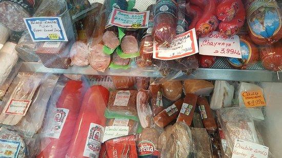 Mom's Europen Food & Deli