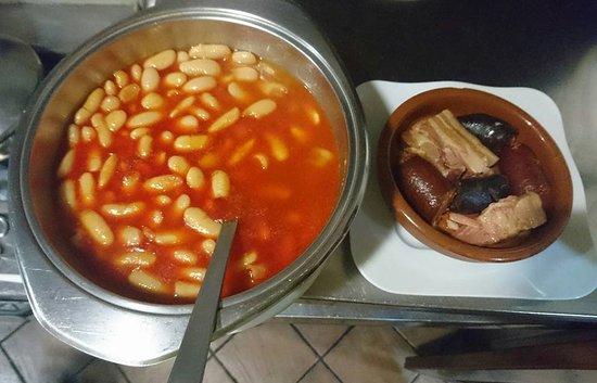 Bar e Hospedaje Casa María