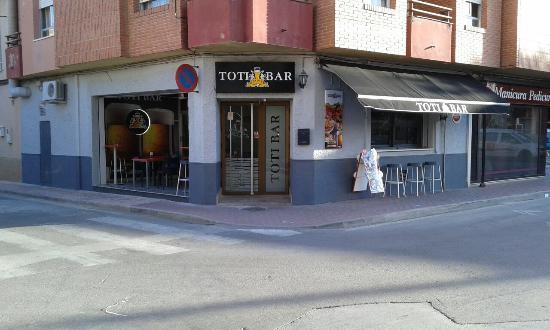 TOTI Bar
