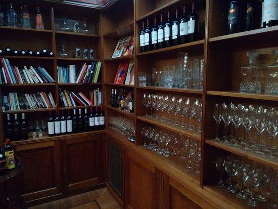 Casa Mola