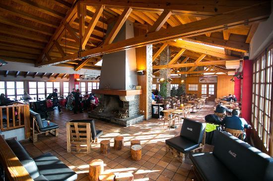 The Terrace Ski & Lounge