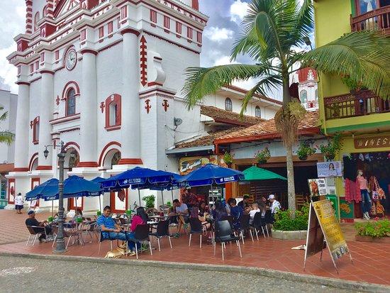 El Porton de Antaño