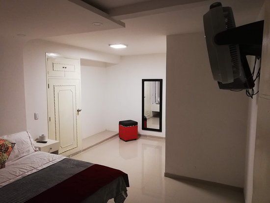 La Pasarela Shopping Center