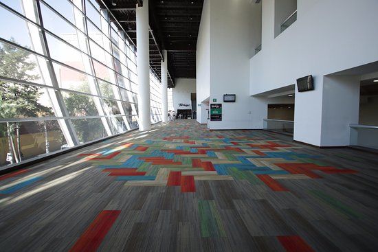 el Centro Internacional de Exposiciones y Convenciones WTC