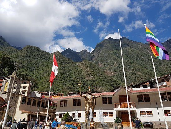 la Plaza Manco Capac