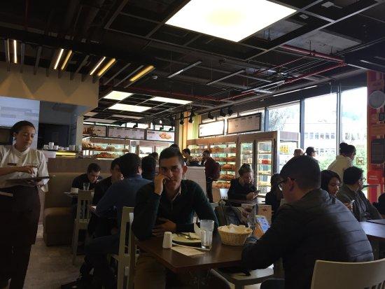 Hornitos Panadería Pastelería