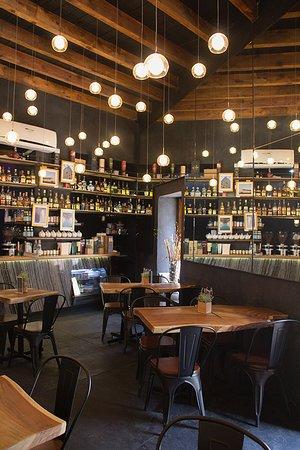 1405 Whisky & Coffee House