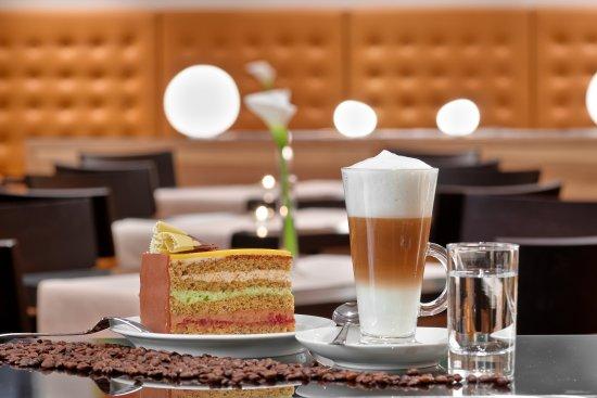 Cafe Konditorei im Warmbaderhof