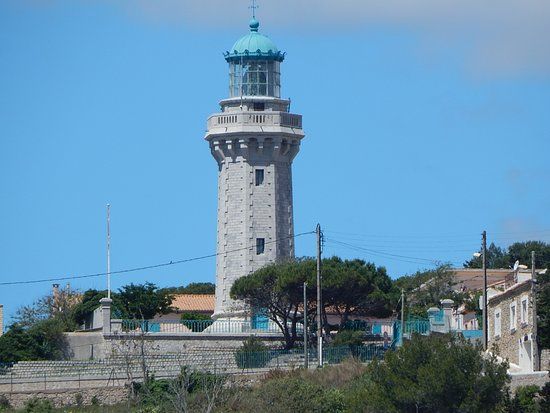 Phare du Mont Saint-Clair