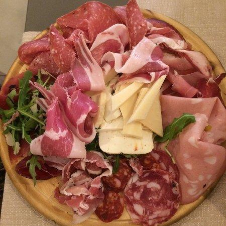 205 Galleria Culinaria