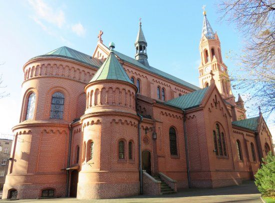 Kosciol Matki Boskiej Bolesnej w Poznaniu