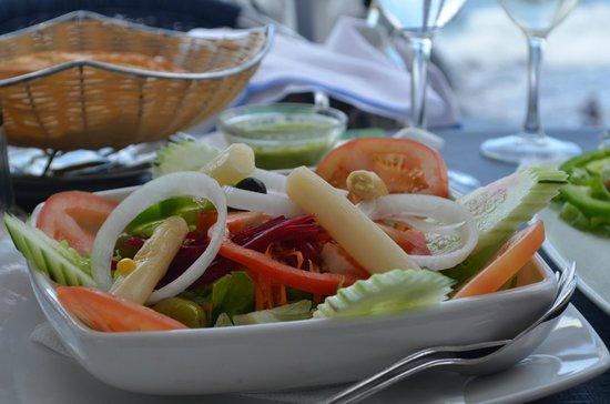 Bar Restaurante Playa Chica