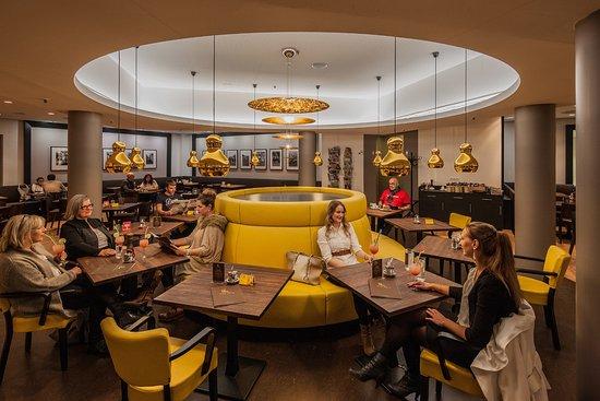 Piazza Café-Restaurant-Pizzeria