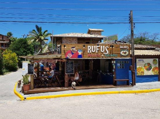 Rufus Massas e Saladas