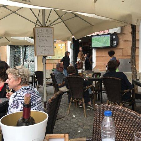 Cafe Bar V centenario