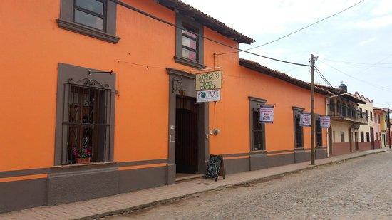 La Tavola Restaurante Italiano