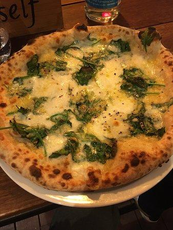 NineOfive Neapolitanische Pizza & Wein