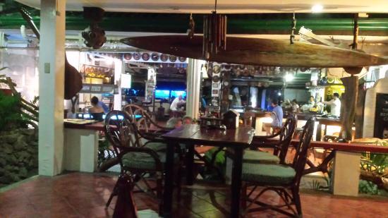 Harley's Pub and Hotel