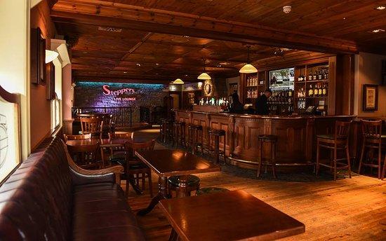 Steppers Bar & Restaurant