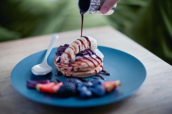 Les Filles Lancaster Gate