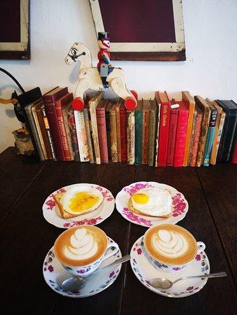 Vintage Green Cafe @ The Daughter