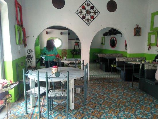 Olivas & Popeye's Restaurant