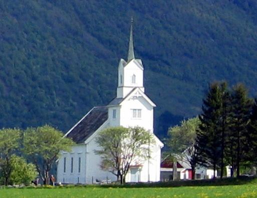 Oppstryn Church