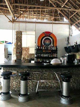 Happy Days Bar & Restaurant