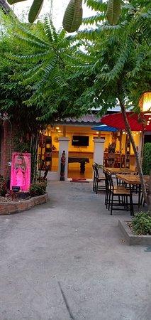 Krusty's Bar & Grill