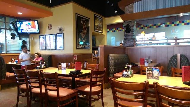 Boston's Restaurant & Sports Bar