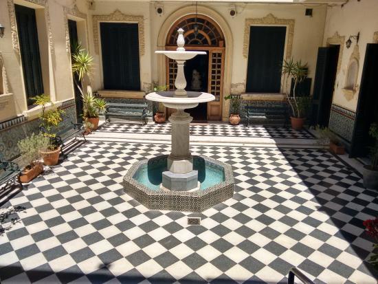 Museo de Arte Decorativo Firma y Odilo Estévez