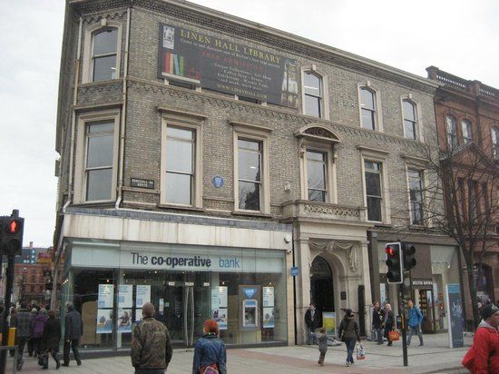 Biblioteca Linen Hall