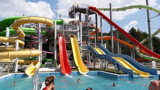 Baños termales y medicinales de Gránit