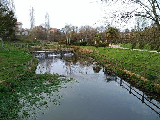 Paseo del Río Pontiñas