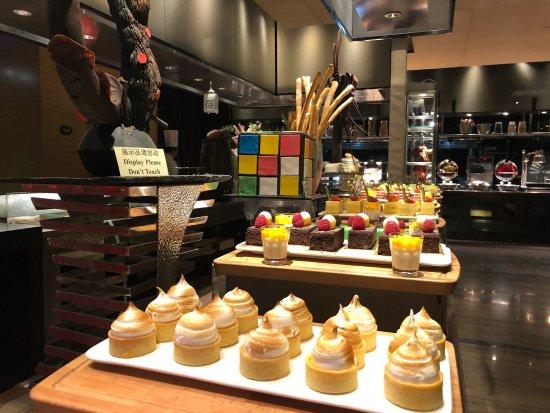 Cafe Realm All Day Dining Restaurant