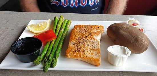 Lake Louise Village Grill & Bar