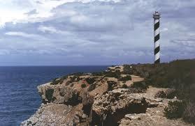 Faro de Punta Moscarter