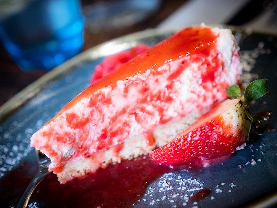 HQ Bar and Restaurant