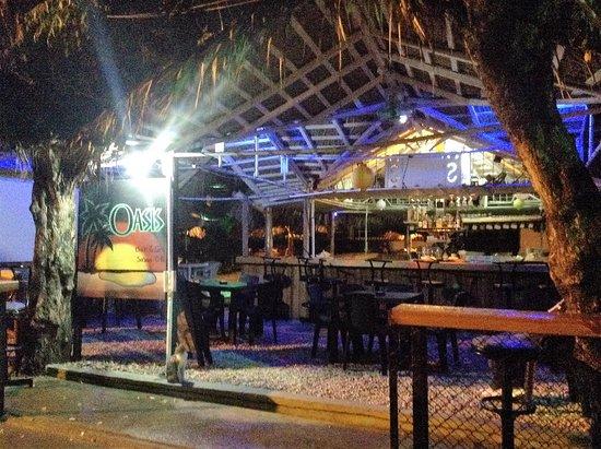 Oasis Bar&Grill