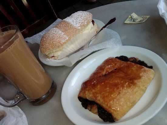 Stella Pastry & Cafe