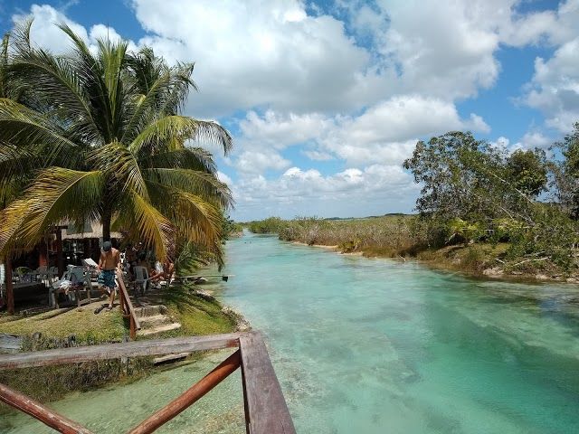 Los Rápidos Lagoon Club
