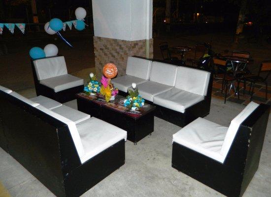 Yenyere Salsa Y Sabor