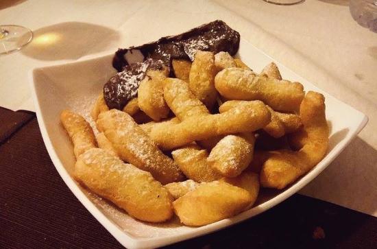 Pizzeria White House