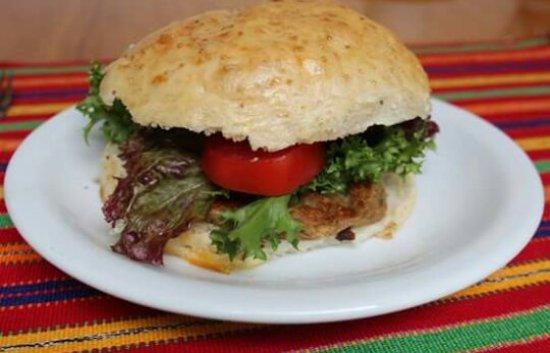 Tienda y Café Chikach